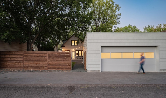 view of front of property featuring a garage