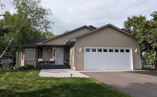 1433 Highland Ct, Stillwater, MN 55082 - ranch-style house with covered porch, driveway, and an attached garage