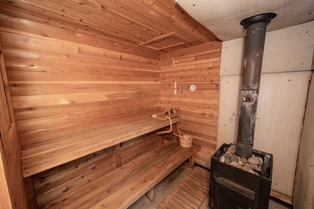 view of sauna / steam room