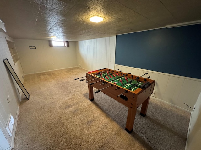 rec room with carpet