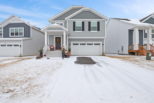 view of front of property featuring a garage