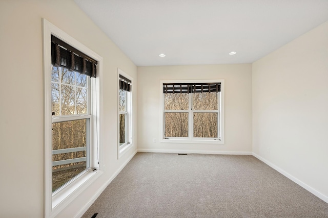5270 Jewel Ln N, Plymouth, MN 55446 - spare room with carpet flooring, baseboards, and recessed lighting