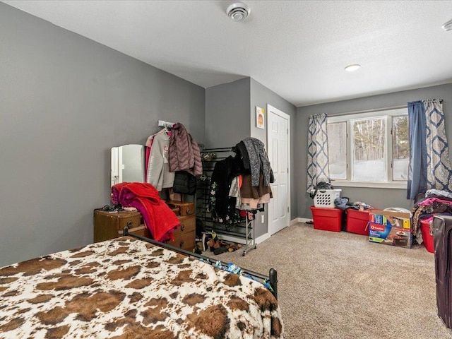 bedroom featuring carpet flooring