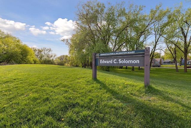 5801 23rd Ave S, Minneapolis, MN 55417 - view of home's community with a yard