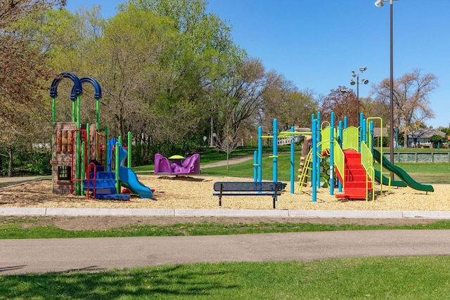 5801 23rd Ave S, Minneapolis, MN 55417 - view of community playground