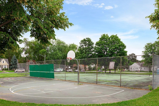 5801 23rd Ave S, Minneapolis, MN 55417 - view of sport court featuring community basketball court