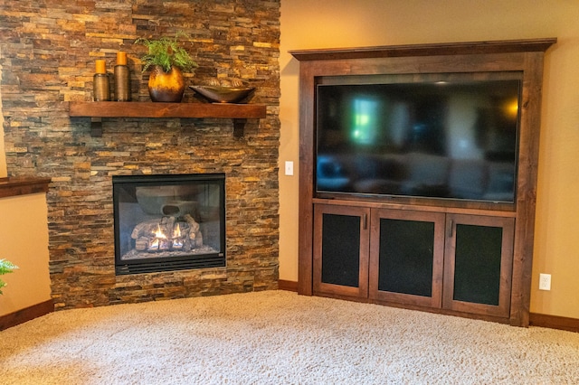 2441 Rosewood Ln SW, Rochester, MN 55902 - unfurnished living room with carpet and baseboards