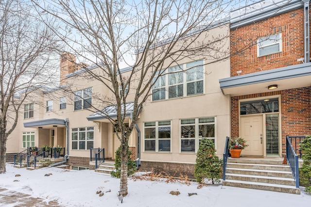 view of townhome / multi-family property