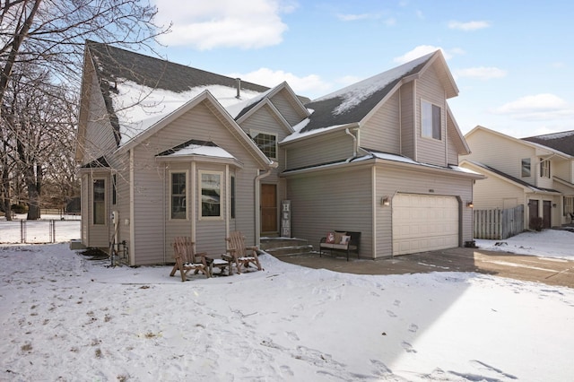 view of front facade featuring a garage