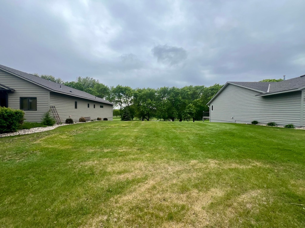 138 River Oaks Dr, Cold Spring, MN 56320