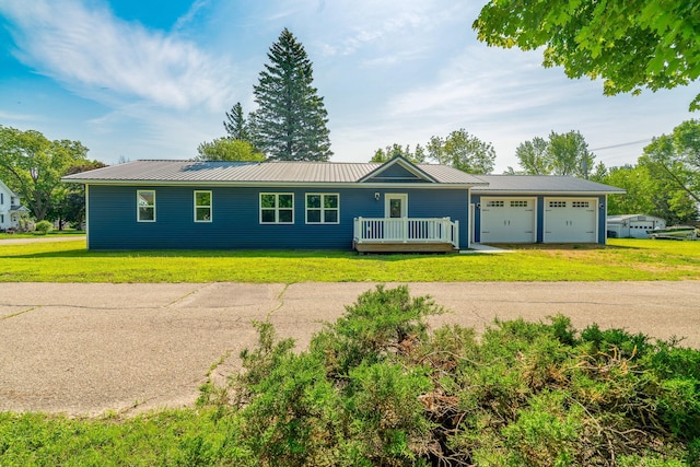 402 Iowa St, Elmore, MN 56027 - photo 1