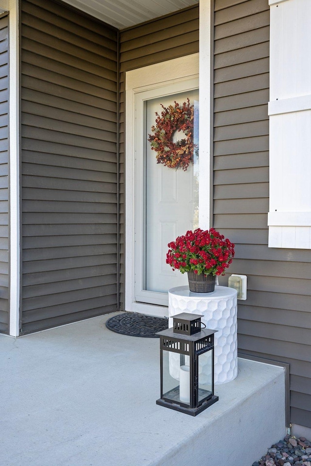 view of property entrance