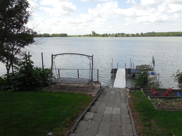 view of dock featuring a water view