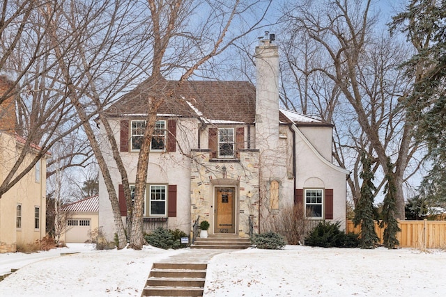 view of front of house featuring a garage