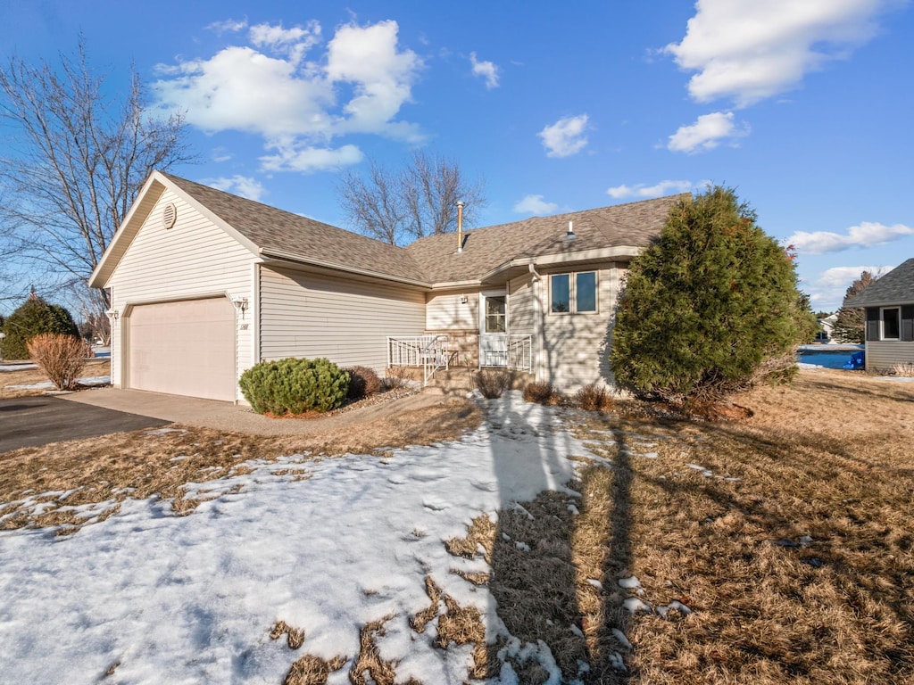 view of front of house with a garage