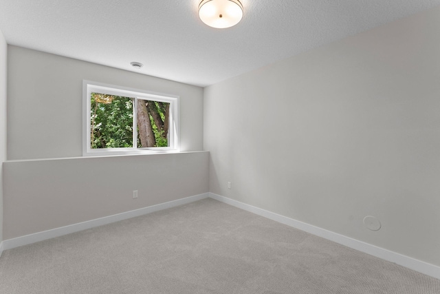 932 Orchard Ln, Roseville, MN 55113 - unfurnished room with light colored carpet and a smoke detector