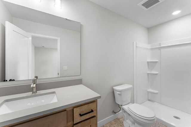 932 Orchard Ln, Roseville, MN 55113 - full bath featuring vanity, a stall shower, and recessed lighting