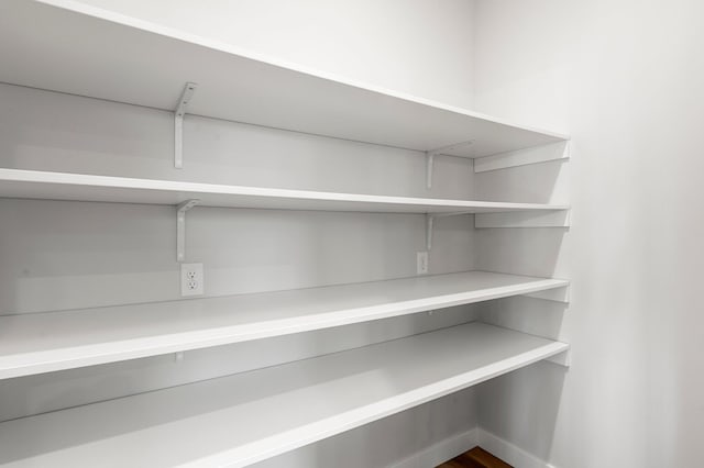 932 Orchard Ln, Roseville, MN 55113 - view of pantry