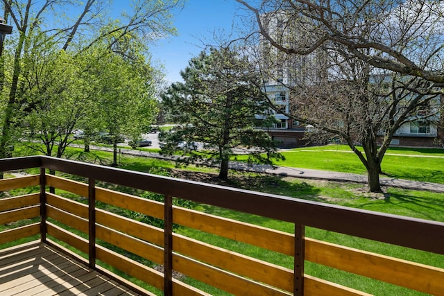 340 Ford Rd Unit 5, Saint Louis Park, MN 55426 - view of balcony