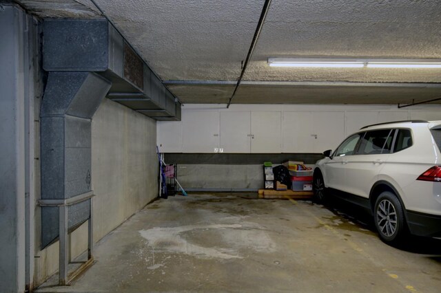 1077 Sibley Memorial Hwy Unit 607, Lilydale, MN 55118 - view of garage