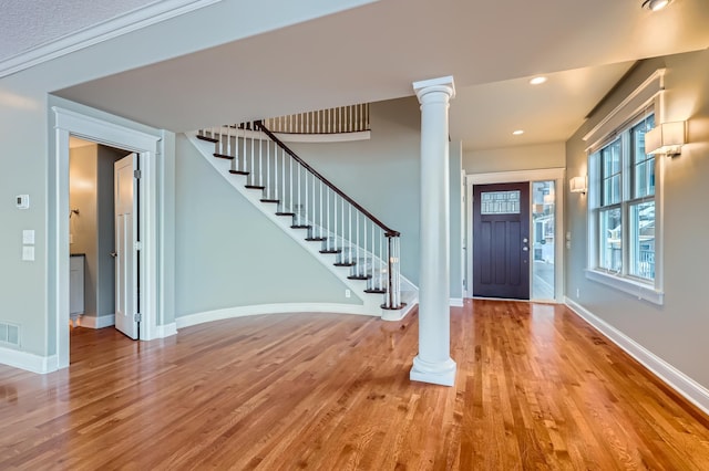 7 County Road 12 S, Buffalo, MN 55313 - foyer featuring wood finished floors, stairs, baseboards, and recessed lighting