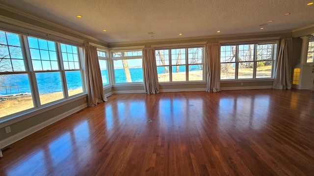 7 County Road 12 S, Buffalo, MN 55313 - unfurnished sunroom featuring healthy amount of natural light