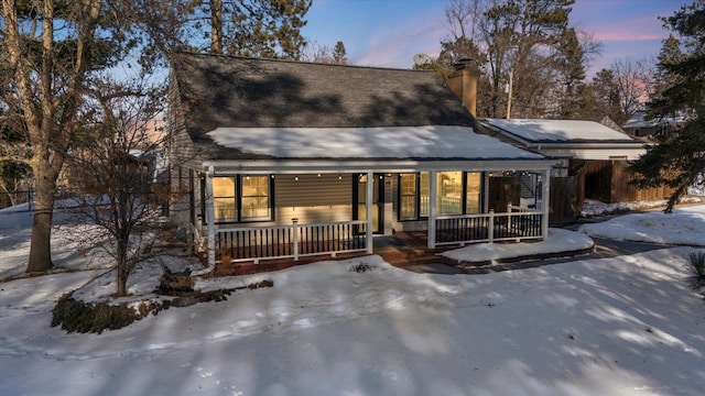 view of front of house featuring covered porch