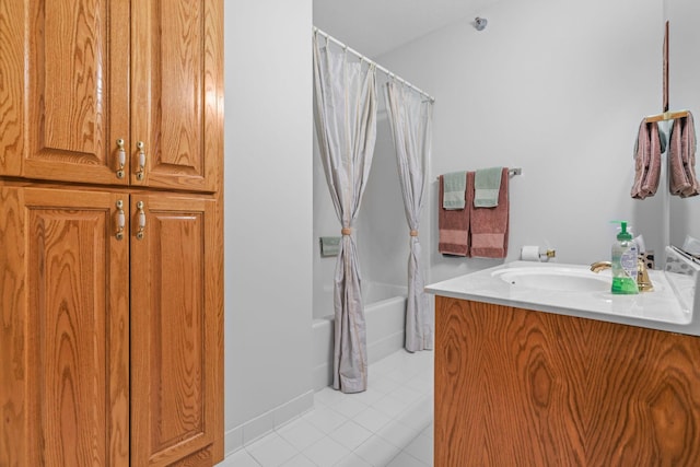 11030 Mississippi Blvd NW Unit 221, Coon Rapids, MN 55433 - bathroom with vanity, tile patterned flooring, and shower / bath combo