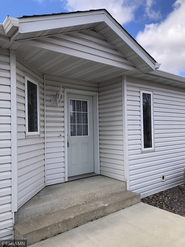 view of property entrance