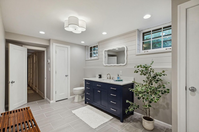 5231 Clinton Ave, Minneapolis, MN 55419 - full bath with toilet, baseboards, recessed lighting, and vanity