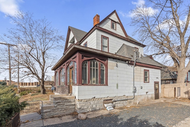 view of home's exterior