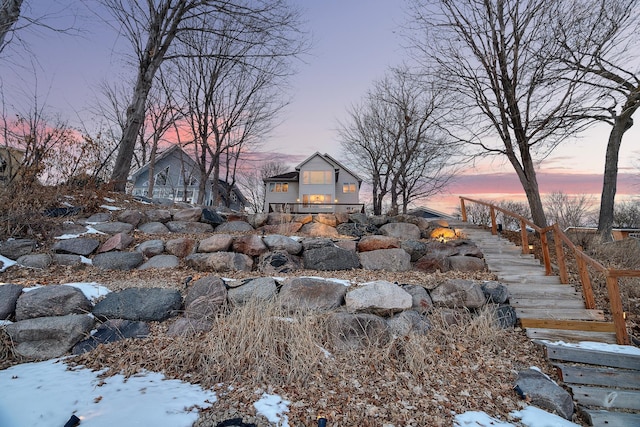 yard at dusk with stairs