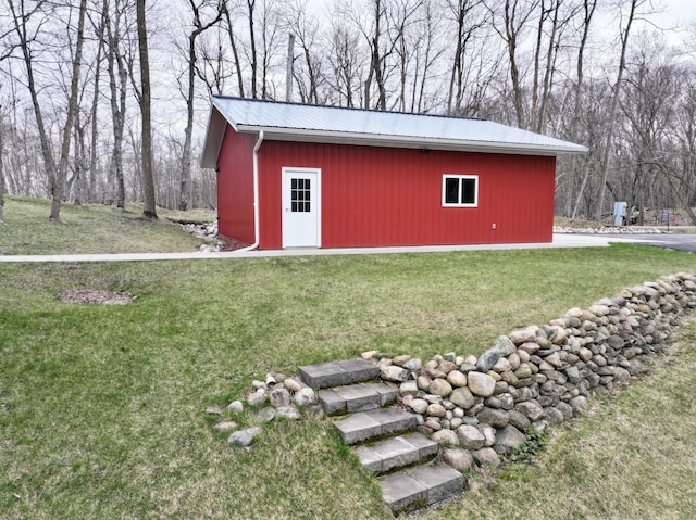 view of outbuilding with an outbuilding