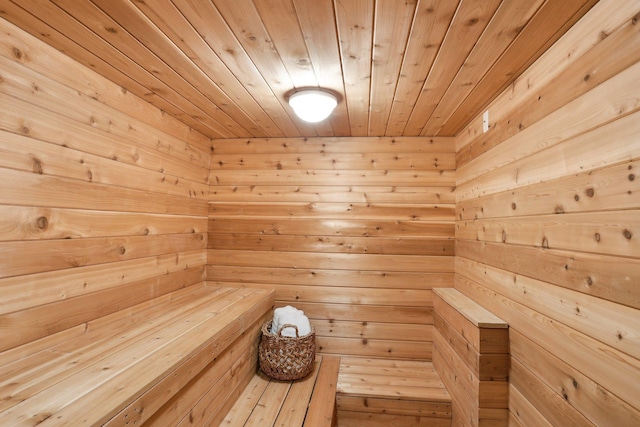 view of sauna / steam room