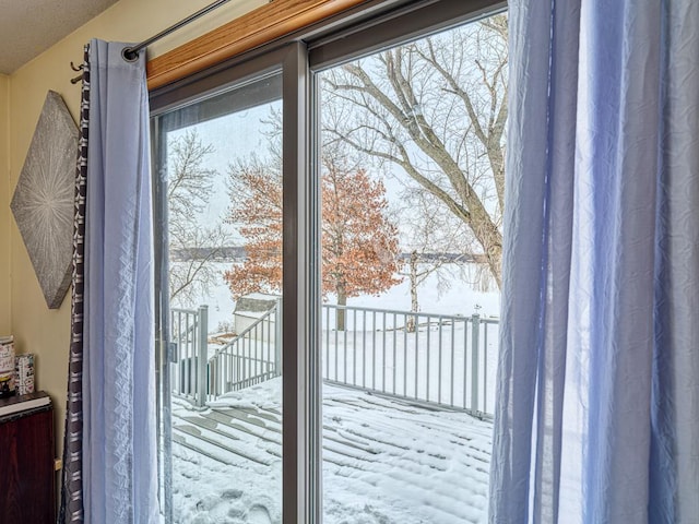 doorway to outside with a healthy amount of sunlight