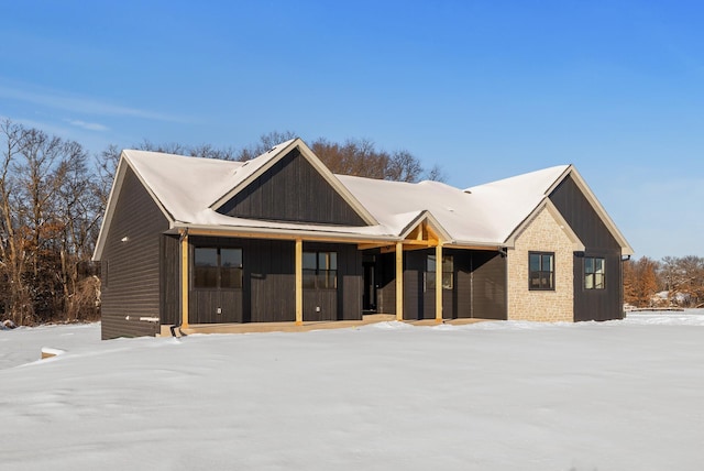 view of front of house with covered porch