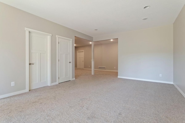 empty room with carpet