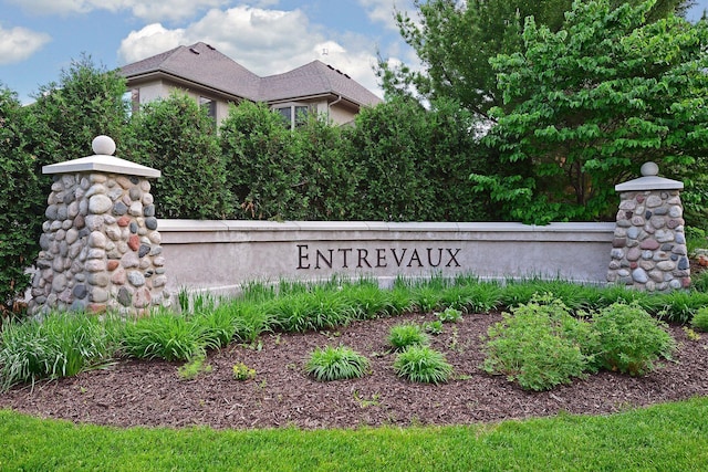 11824 Welters Way, Eden Prairie, MN 55347 - view of community sign