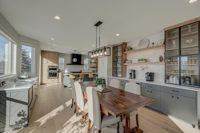 880 Norell Ave N, West Lakeland Twp, MN 55082 - dining space featuring recessed lighting and light wood finished floors