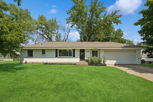 4345 Upper 145th St W, Rosemount, MN 55068 - ranch-style house featuring an attached garage, driveway, and a front lawn