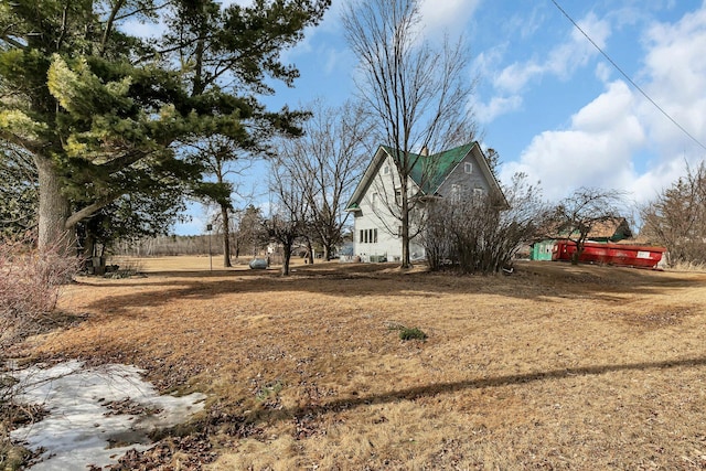 view of side of property