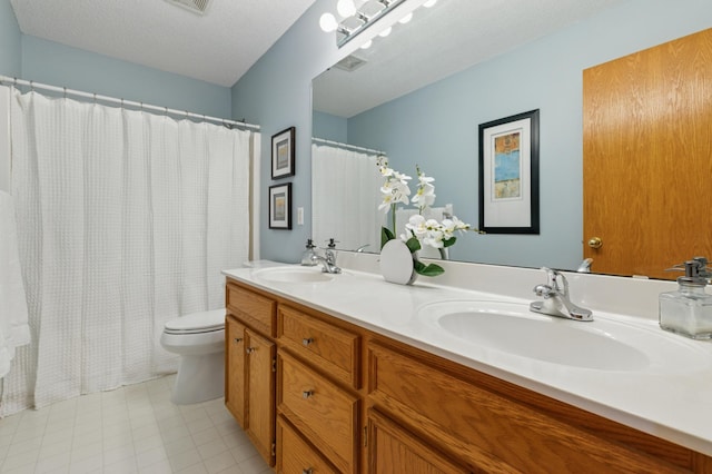 8051 165th St E, Credit River Twp, MN 55372 - full bathroom featuring double vanity and curtained shower
