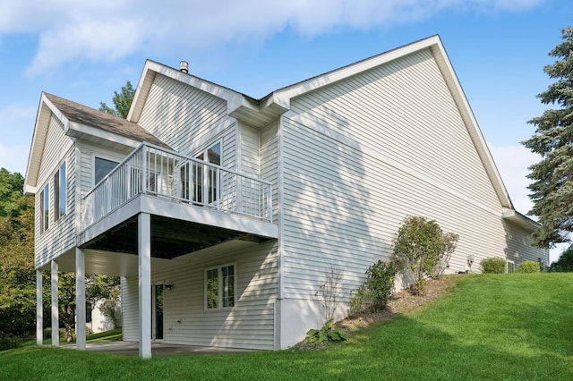 11767 36th Cir NE, Saint Michael, MN 55376 - back of property featuring a lawn and a wooden deck
