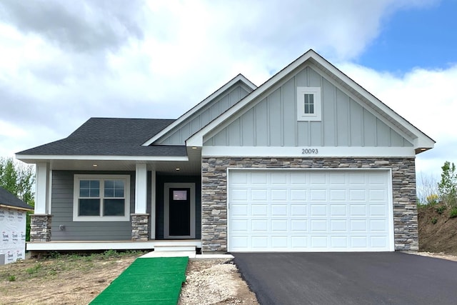 craftsman-style house featuring a garage