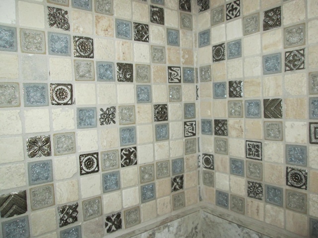 1902 Tiffany Cove Ln SW, Rochester, MN 55902 - view of bathroom