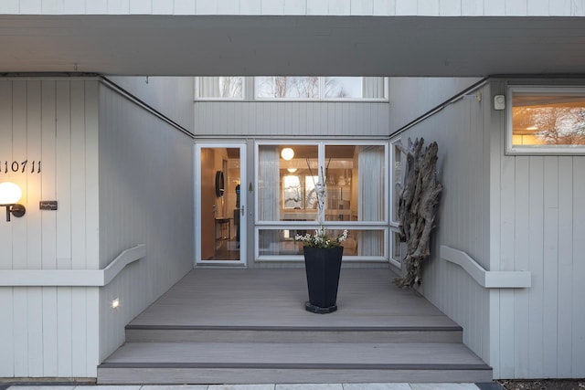 view of exterior entry