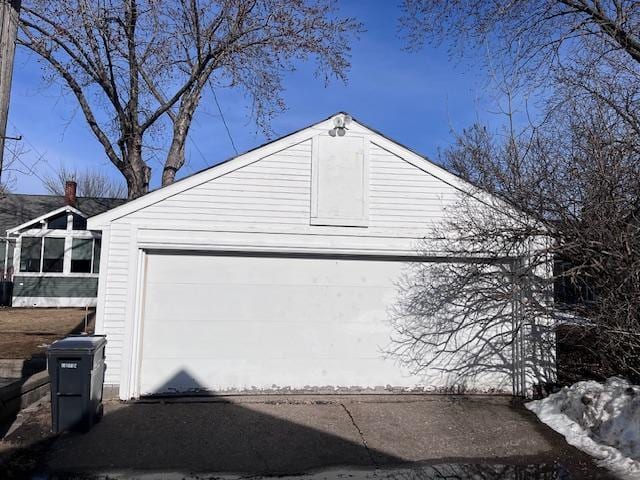 view of detached garage