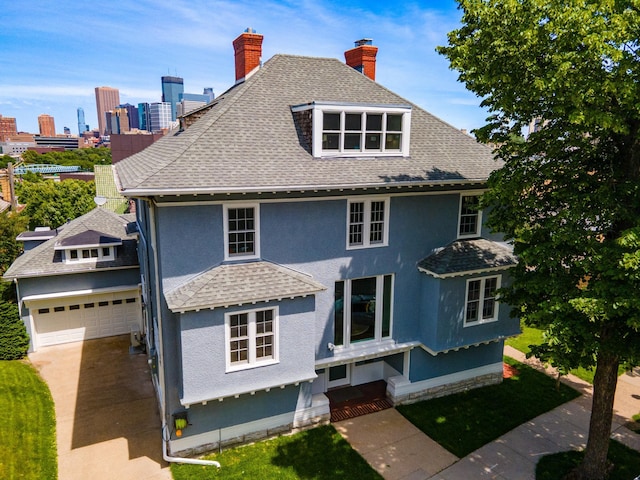 view of front of home with a garage