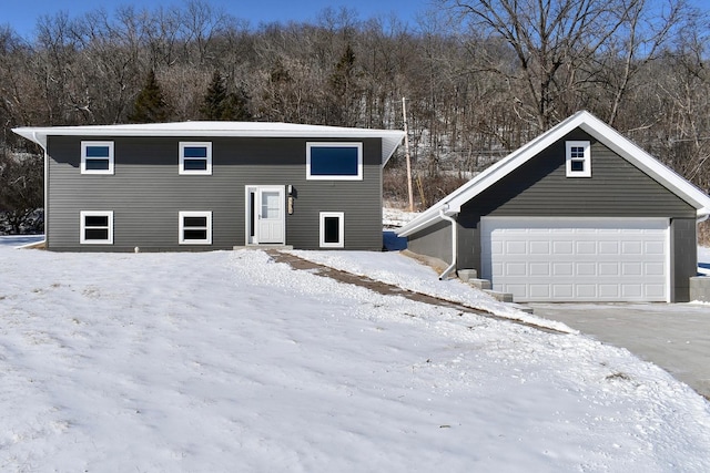 view of front of home with a garage