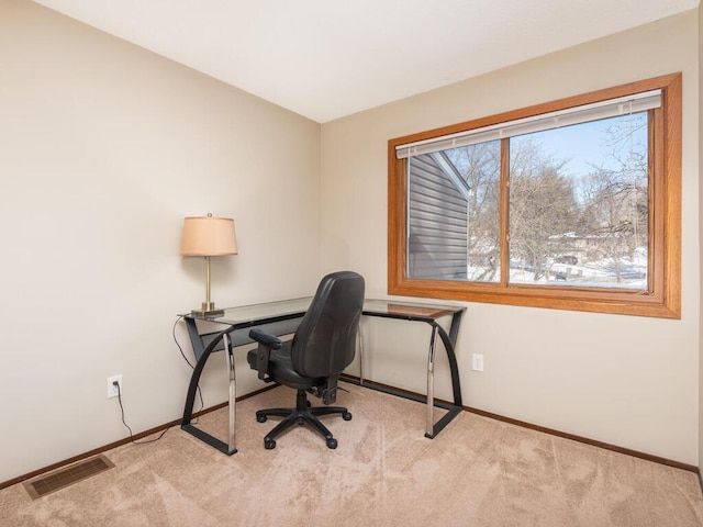 office area with light carpet